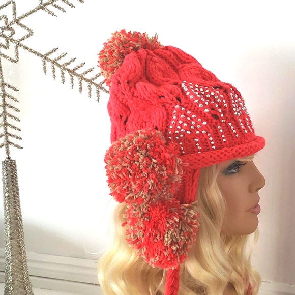 Red Bling Winter Knit Hat Adult Size - Picture 7 of 10